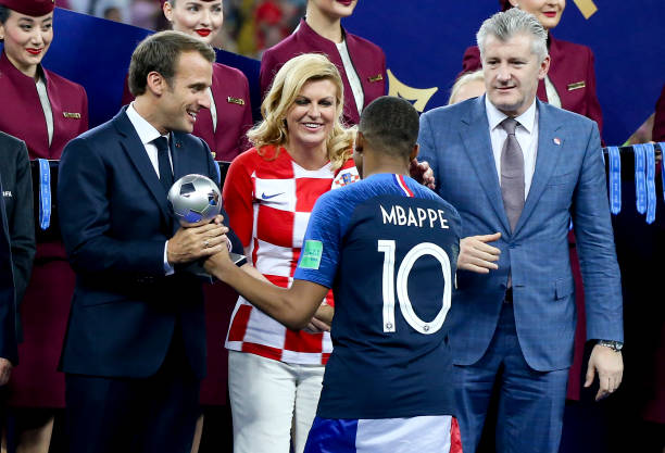 期待亚马尔 期待亚马尔