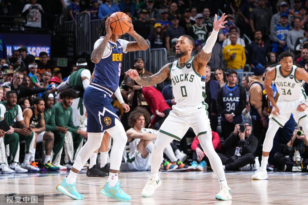 詹姆斯的职 詹姆斯的职